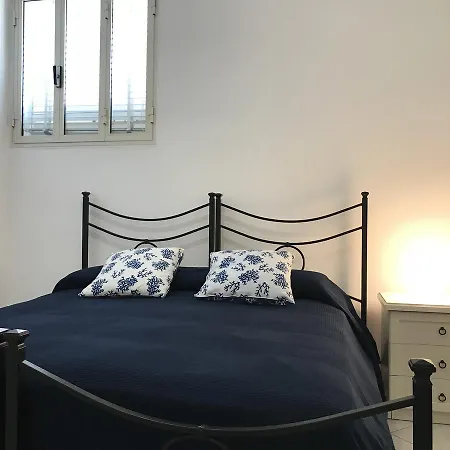 Ines - Immobilevante Apartment Ponza